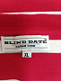 ФУТБОЛКА от BLIND DATE. Для женщин — размер XL. Цвет: красный, белый — секонд хенд ТВОЁ ВРЕМЯ